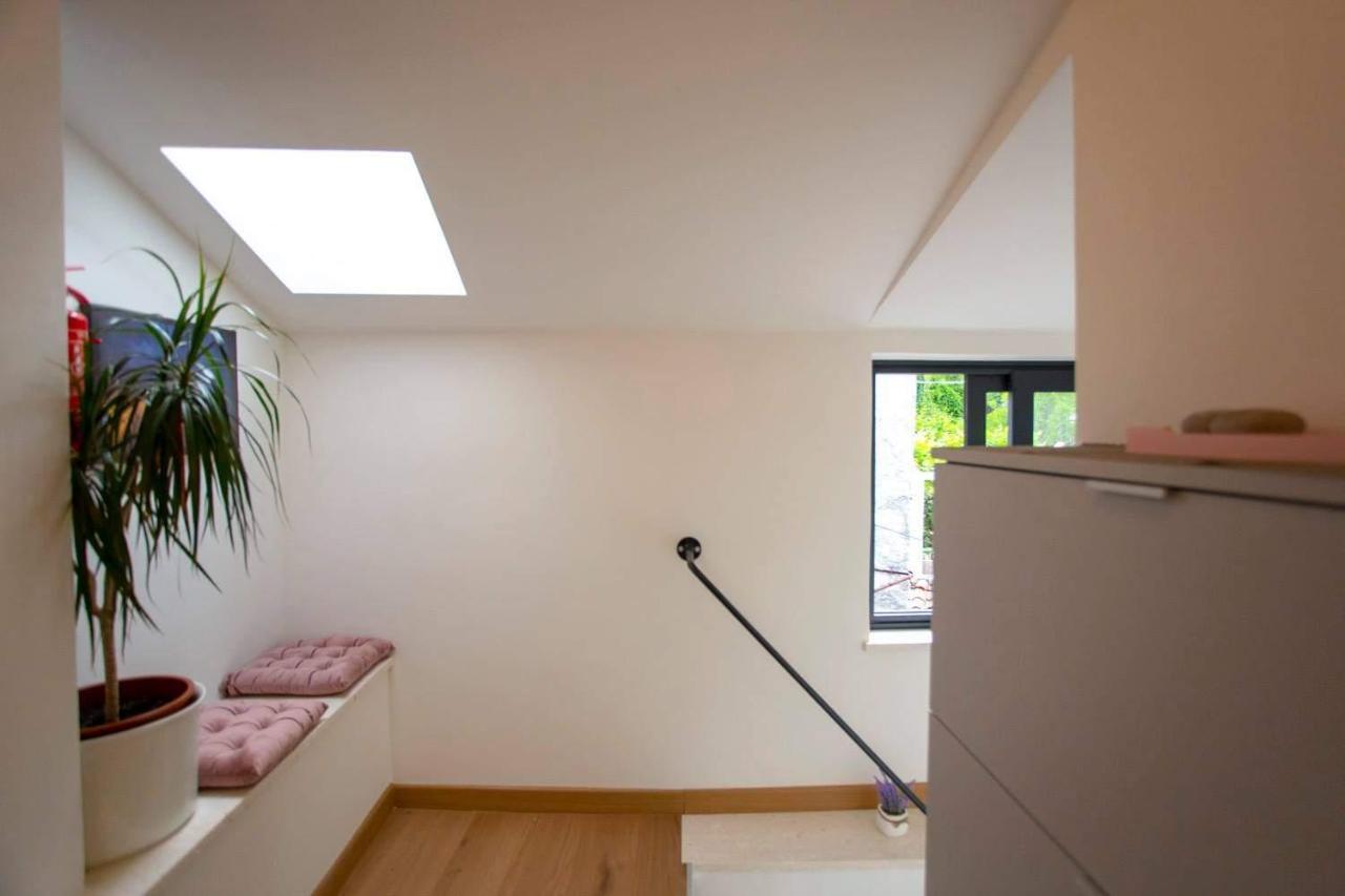 ˇdcˇ Modern Apartment Near The Church Rovigno Esterno foto