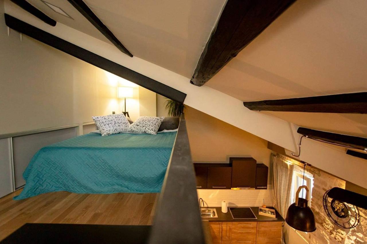 ˇdcˇ Modern Apartment Near The Church Rovigno Esterno foto